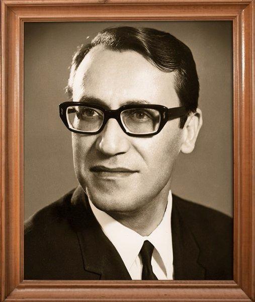<p>Ferruh Bozbeyli 22 Ekim 1965-01 Kasım 1970</p>
<p> </p>