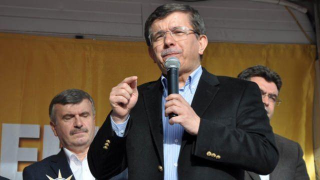 <p>Ahmet Davutoğlu - AK Parti 26. dönem milletvekili</p>

<p> </p>
