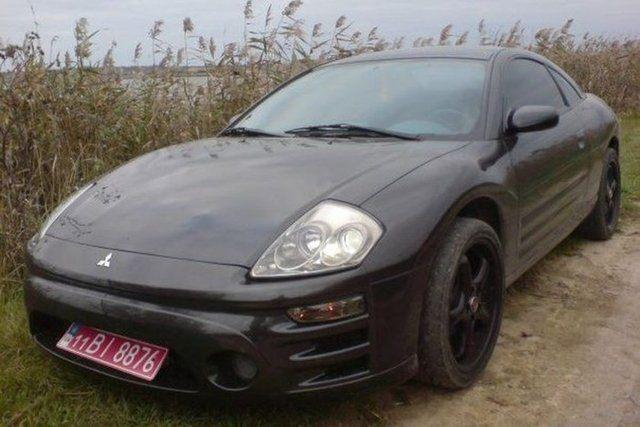 <p><strong>OTOMOBİLİNİ LAMBORGHINI'YE ÇEVİRDİ!</strong></p>
<p>Ukrayna'da bir kişi Mitsubishi marka otomobilini Lamborghini Aventador'a dönüştürdü.</p>
