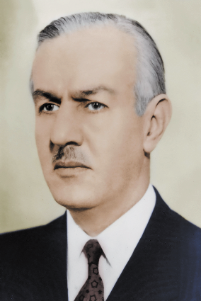 <p>Suat Hayri Ürgüplü</p>
