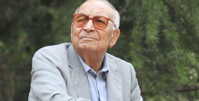 <p>Yaşar Kemal</p>
