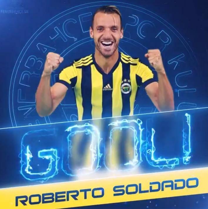<p>Fenerbahçe'de "1 gol atayım, gerisi gelecek" diyen Roberto Soldado, Sivasspor maçında oyuna girdikten sonra 21 dakikada hat-trick yaptı ve sosyal medyayı salladı. İşte Soldado tepkileri...</p>
