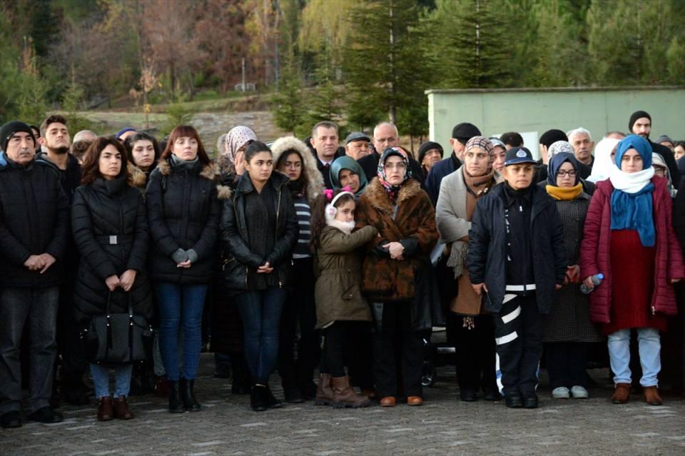 <p>Niksar Kaymakamı Selami Kapankaya ise daha önce başarıyla görev yapan komandoların yine başarılı olacaklarından emin olduklarını kaydetti.</p>

<p> </p>
