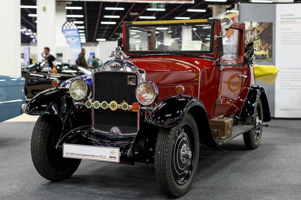 <p>Opel 4/20PS 1930.</p>

<p> </p>
