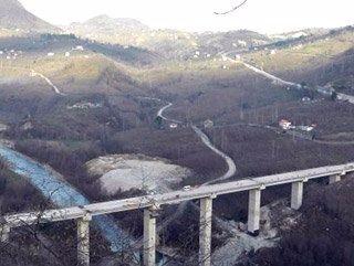 <p>Toplam uzunluğu 818 kilometre olan projenin en önemli etabı da Ordu sınırları içerisinde bulunuyor. </p>