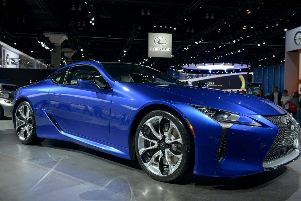 <p>Lexus LC500</p>
