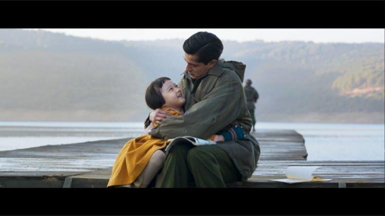 <p>Türkiye'nin 'Yabancı Dilde En İyi Film' kategorisinde yarışacak filmi 'Ayla'nın yapımcısı Mustafa Uslu, Oscar tanıtım ve lobi çalışmaları için 2 milyon dolar arıyor.</p>
