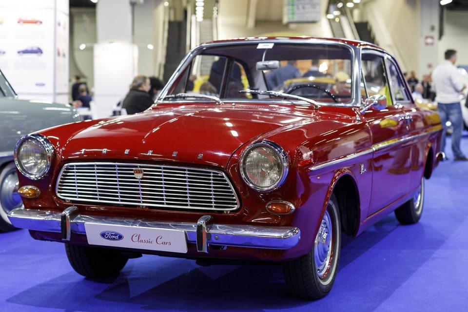 <p>Ford Taunus.</p>

<p> </p>
