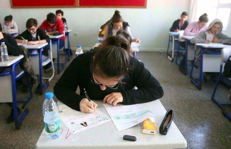 <p>Liseye Geçiş Sistemi (LGS) olarak isimlendirilen yeni sistem, 2018-2019 eğitim yılından itibaren uygulanmaya başlanacak.</p>