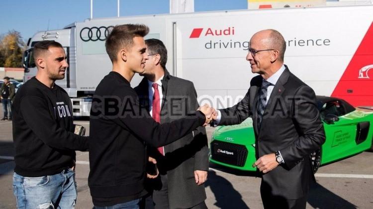 <p>DENIS SUAREZ</p>

<p>AUDI Q7 SPORT 3.0 TDI QUATTRO — Metalik Glacier White</p>
