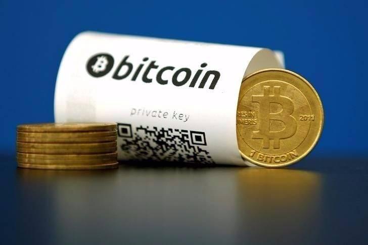 <p>Sabit disk ve benzeri cihazlar ile internetten uzak bir şekilde saklanabilen Bitcoin, yüklendiği cihaza erişim sağlanamadığında tabiri caizse çöp oluyor. </p>
<p> </p>