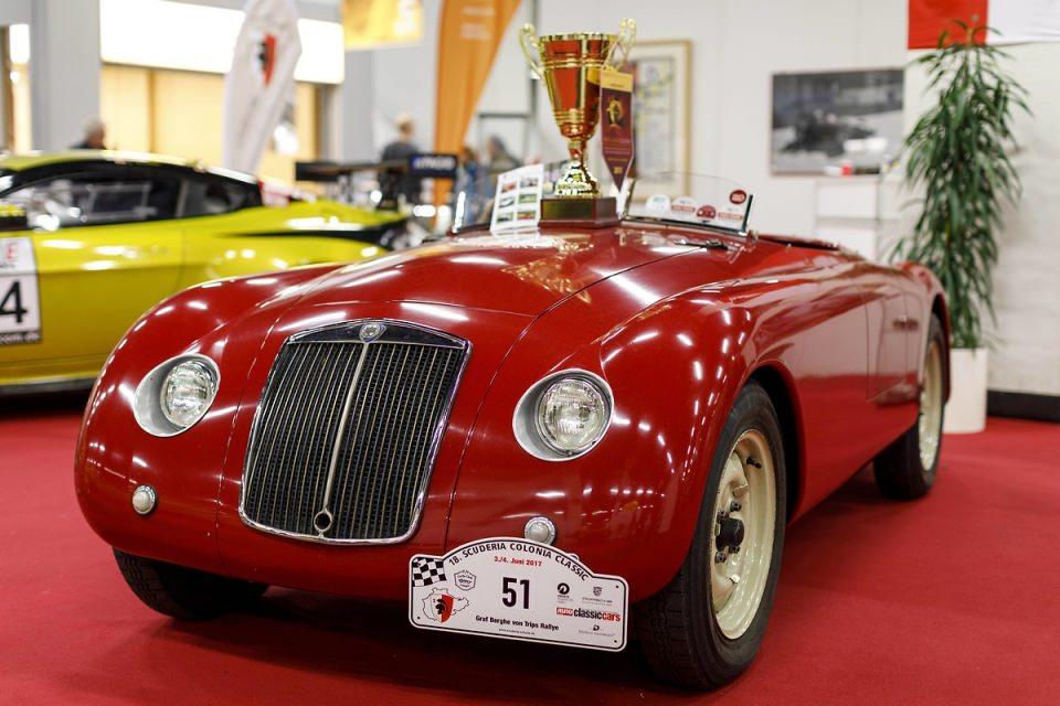 <p>Lancia Aprilia Barchetta.</p>

<p> </p>
