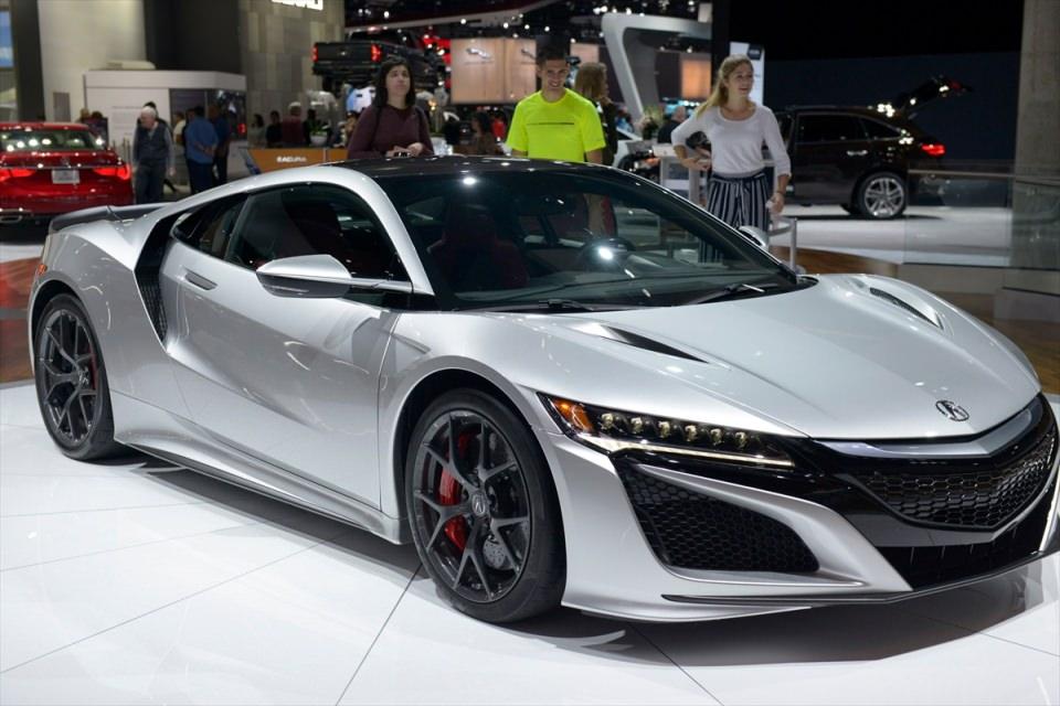 <p>Acura NSX</p>
