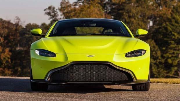 <p>Yeni Vantage'ın ilk ABD sevkiyatı Haziran 2018'de gerçekleşecek.</p>
