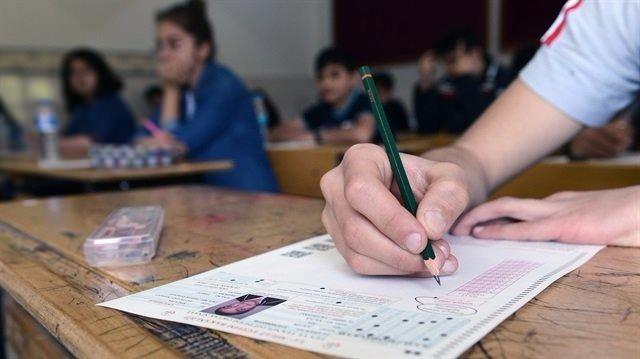 <p>Sınavlar test şeklinde olacak. Örnek sorular Aralık'ta yayınlanacak.</p>