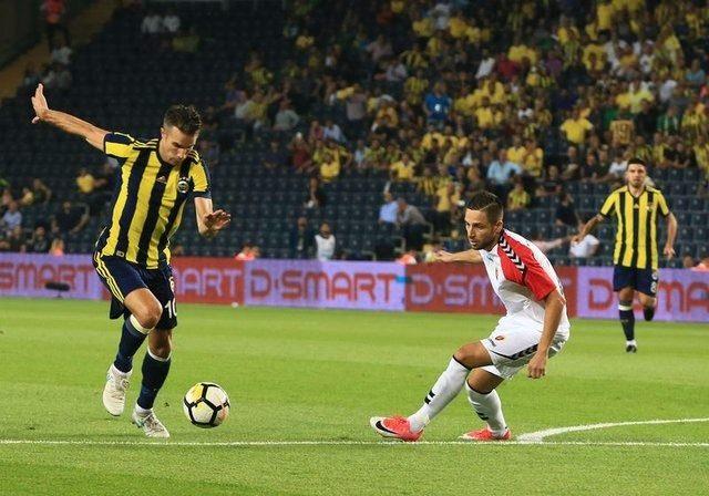 <p>Haftaya Van Persie oynarsa hat trick yapacak. Yazıyorum buraya....</p>
