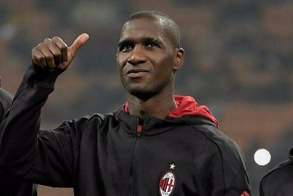 <p><strong>Cristian Zapata (AC Milan)</strong></p>
