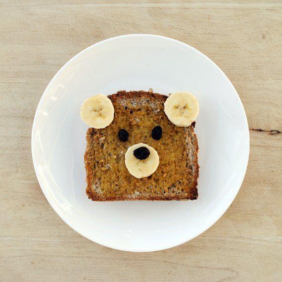 <p>Tost ekmeği ayıcık</p>
