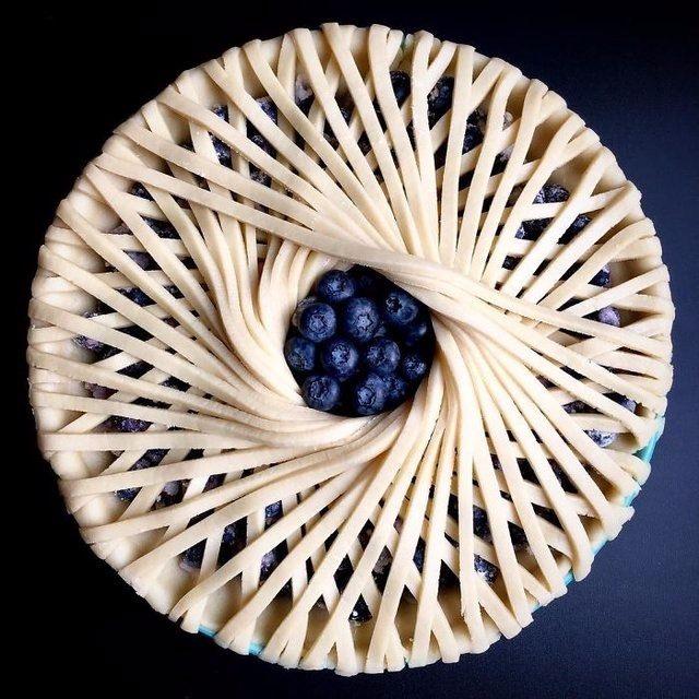 <p>ABD'de yaşayan bir pasta ustası Lauren Ko,kısa sürede yaptığı pastalar yemeğe kıyamayacağınız türden...</p>
