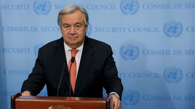 <p>ABD Başkanı Trump'ın Kudüs'ü işgalci İsrail'in başkenti olarak tanıma kararına bir tepki de Birleşmiş Milletler'den (BM) geldi. </p>

<p>BM Genel Sekreteri Guterres, "Kudüs, BMGK ve BM Genel Kurul kararları temel alınarak, iki taraf arasında doğrudan görüşmeler yoluyla en son çözülmesi gereken bir konudur." dedi.</p>
