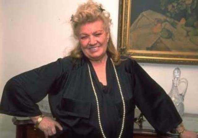 <p>NERİMAN KÖKSAL - HATİCE KÖKÇÜ</p>
<p> </p>