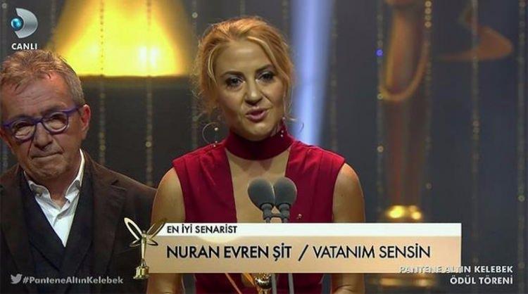 <p><strong>2- EN İYİ SENARİST</strong></p>
<p>'Vatanım Sensin' dizisi ile Nuran Evren ŞİT</p>