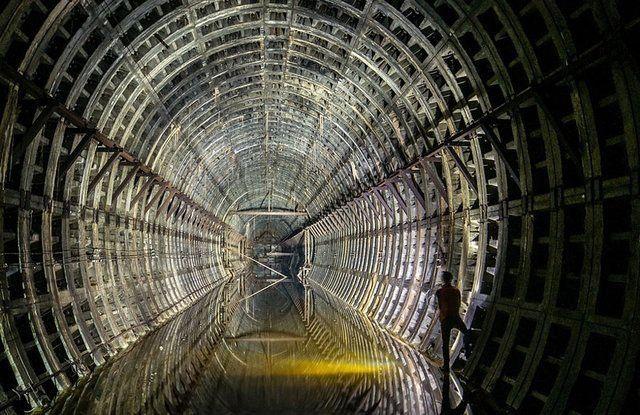 <p>Ukrayna'nın Kiev kentinde terk edilmiş metro istasyonu</p>

<p> </p>

<p> </p>
