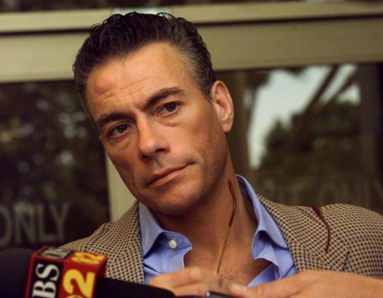 <p>Hollywood'un aksiyon filmi yıldızlarından Jean-Claude Van Damme, Türkiye'ye yatırım yapacak. </p>
