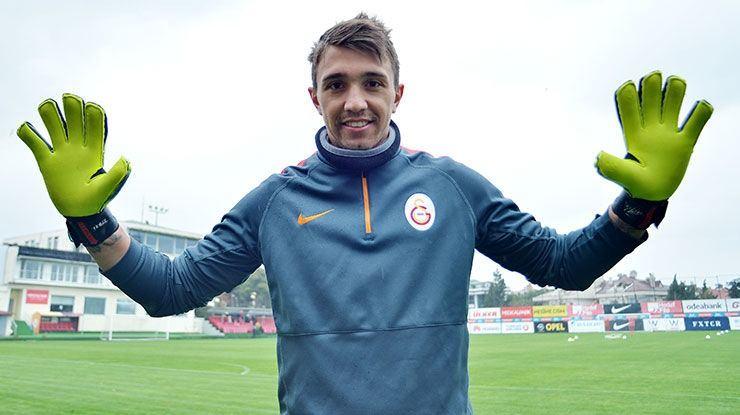 <p>İşte Muslera'nın Galatasaray'da gördüğü teknik adam değişiklikleri...</p>

<ul>
</ul>
