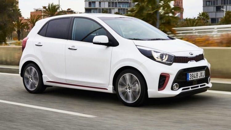 <p>Kia, aralık ayına özel tüm binek modellerini, 20 bin liraya 20 aya kadar yüzde sıfır veya 60 bin liraya 20 aya kadar yüzde 0,82 faizli krediyle satıyor. Kia, ticari araç Bongo'larda ise 20 bin liraya 20 aya kadar yüzde sıfır veya 40 bin liraya 20 aya kadar yüzde 0,66 faiz seçeneği sunuluyor.</p>