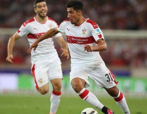 <p>Berkay Özcan - (Stuttgart)</p>
