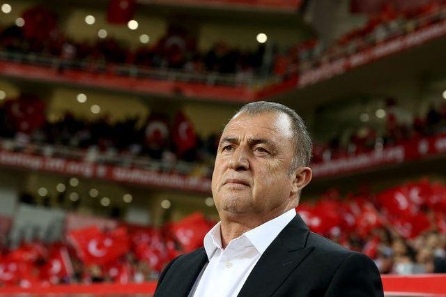 <p>Terim’i istemeyen diğer kanadın ise yabancı çalıştırıcı için bastırdıkları kaydedildi. Öne çıkan isimler ise şöyle:</p>
