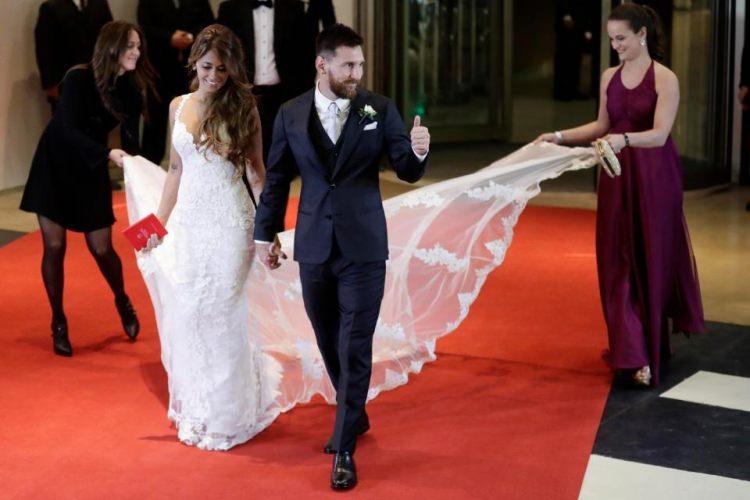 <p>Lionel Messi ve Antonella Roccuzzo</p>
