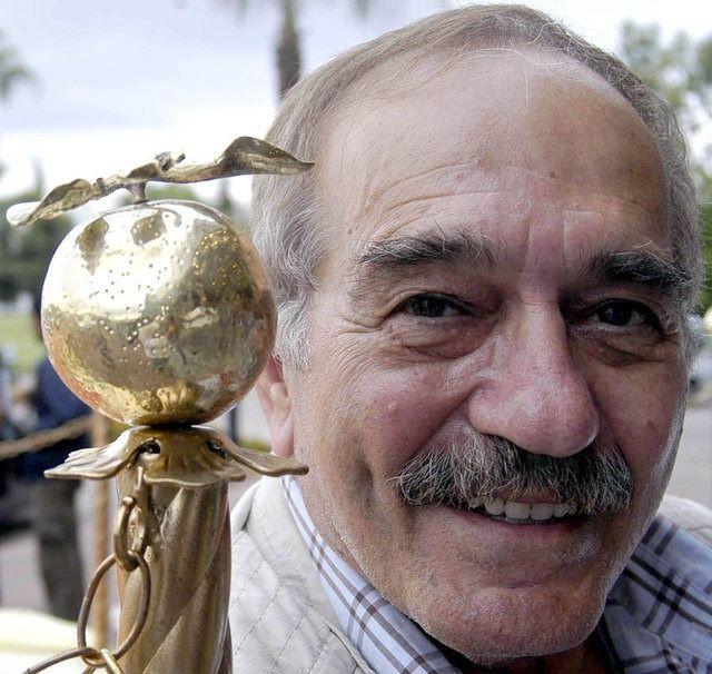 <p><strong>FİKRET HAKAN </strong></p>

<p>Türk sinemasının duayen ismi Fikret Hakan, 11 Temmuz'da tedavi gördüğü hastanede hayatını kaybetti.</p>
