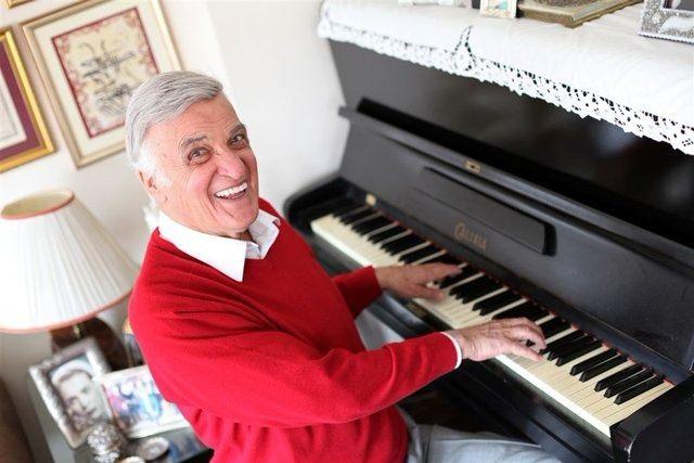 <p><strong>METİN ERSOY </strong></p>

<p>Efsanevi snatçı, Kalipso Kralı Metin Ersoy, 30 Ekim'de 83 yaşındayken hayata veda etti.</p>
