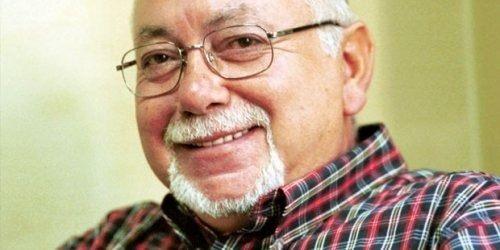 <p><strong>DOĞAN YURDAKUL</strong></p>

<p>Gazeteci yazar 71 yaşındaki Doğan Yurdakul, 3 Eylül'de Datça'nın Mesudiye Mahallesi Damarası Mevkii'nde bayram tatilini geçirdiği evde yaşamını yitirdi.</p>
