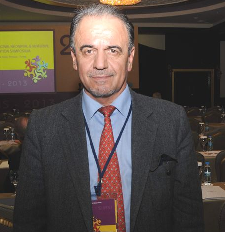 <p>Sağlık Bakanlığı Bağışıklama Danışma Kurulu Üyesi Prof. Dr. Mehmet Ceyhan, insanların hayatını riske attığı gerekçesiyle Canan Karatay hakkında suç duyurusunda bulundu.</p>
