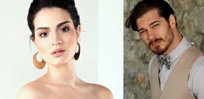 <p>Merakla beklenen dizi için Ulusoy'a partner olarak Defne Samyeli'nin kızı Deren Talu'da ihtimaller dahilinde.</p>
