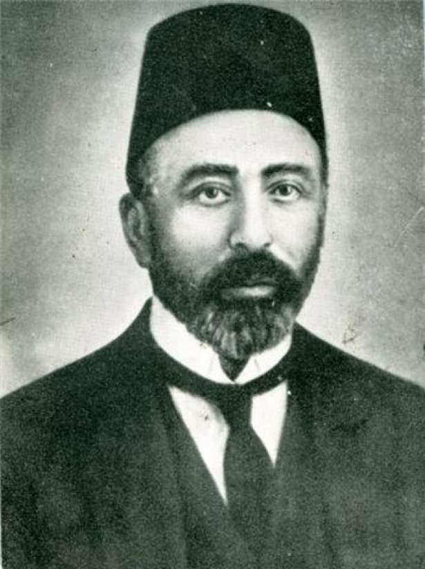 <p>Birkaç gün sonra, cenâzeye katılan gençler, Mustafa Kemal tarafından azarlanır. Bu cenâze merasimi, devlete başkaldırı gibi telakki edilir.</p>

<p> </p>

<p> </p>
