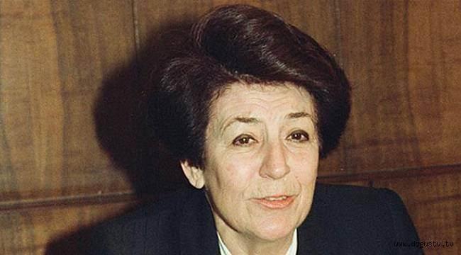<p>Türkiye'nin ilk kadın bakanı Akyol, tedavi gördüğü hastanede 89 yaşında hayatını kaybetti.</p>
<p> </p>
