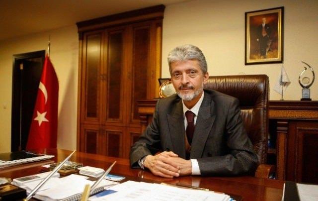 <p>Sincan Belediye Başkanı Tuna, Ankara Büyükşehir Belediye Başkanı seçildi.</p>

<p> </p>
