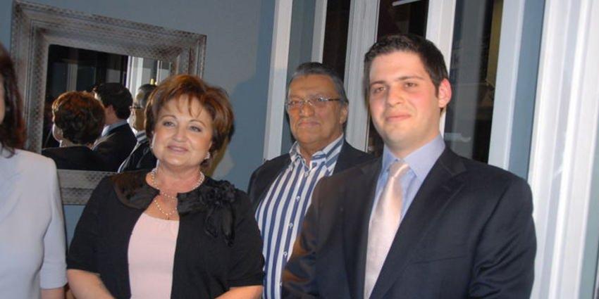 <p>Eski başbakanlardan Mesut Yılmaz'ın 38 yaşındaki oğlu Yavuz Yılmaz vefat etti .</p>

<p> </p>
