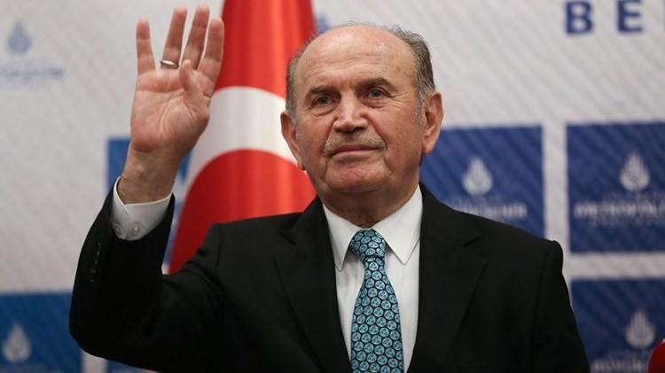 <div>İstanbul Büyükşehir Belediyesi Başkanı Kadir Topbaş görevinden istifa etti.</div>

<div> </div>
