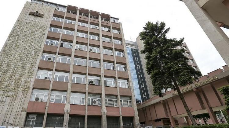 <div>Milli Eğitim Bakanı İsmet Yılmaz, Temel Eğitimden Ortaöğretime Geçiş (TEOG) sisteminin kaldırılmasının ardından, liselere geçişte uygulanacak yeni sistemi açıkladı.</div>
<div> </div>