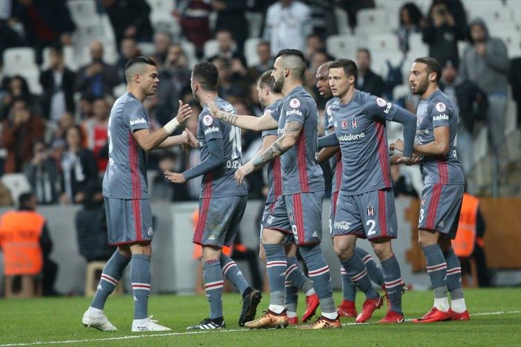 <p><span style="color:#FFD700"><strong>51- Beşiktaş</strong></span></p>
