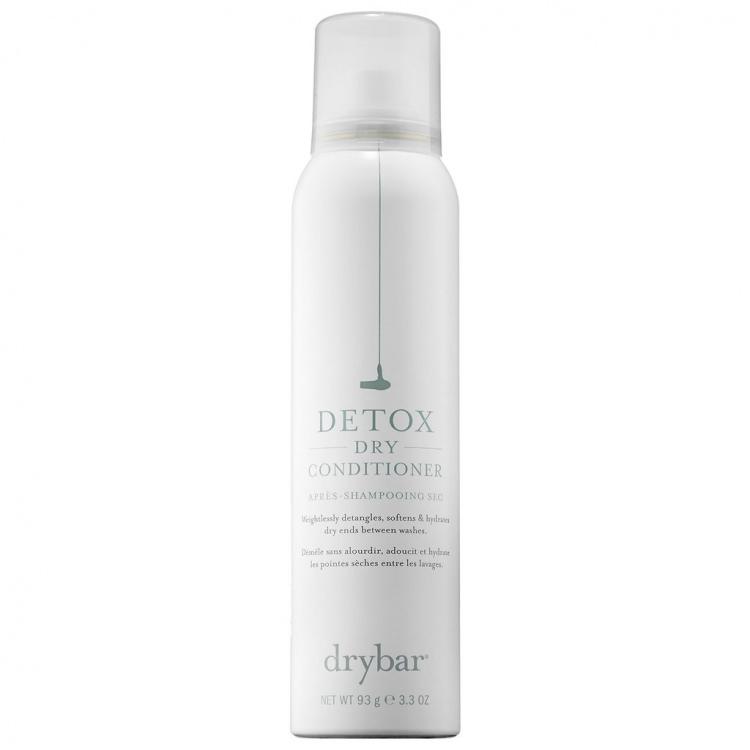 <p>Drybar Detoks kuru saç kremi</p>