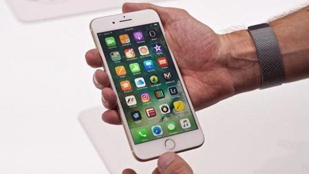 <p>iPhone 8 16 MP arka kamera</p>