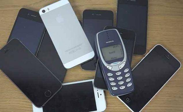 <p>Yeni 3310'un 'Mobil Dünya Kongresi' isimli teknoloji fuarında kullanıcılarla paylaşılması bekleniyor. 27 Şubat tarihinde start alacak olan MWC 2017, 2 Mart'ta sona erecek. </p>
