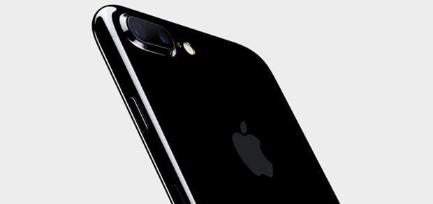 <p>iPhone 7 Plus</p>

<p>Ekran çözünürlüğü: 1,920 x 1,080 piksel</p>
