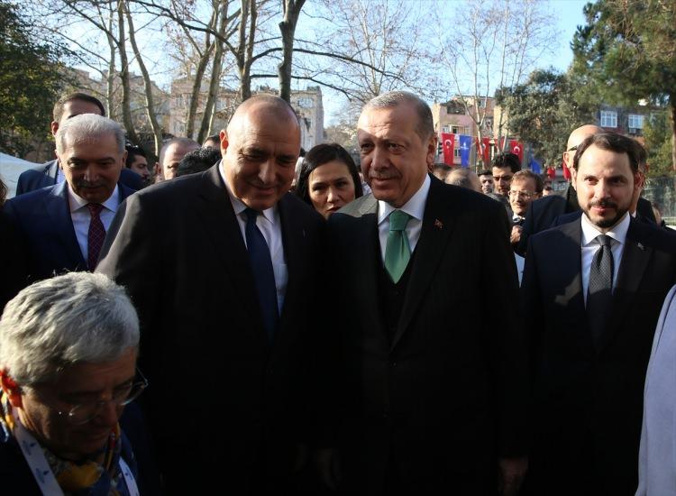 <p>Açılış törenine Cumhurbaşkanı Recep Tayyip Erdoğan ve Başbakan Binali Yıldırım da katıldı.</p>

